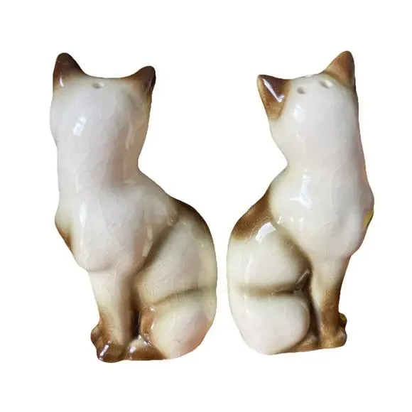 Vintage Siamese Cat Jewel Eyes Salt And Pepper Shakers Japan MCM - Picture 3 of 7